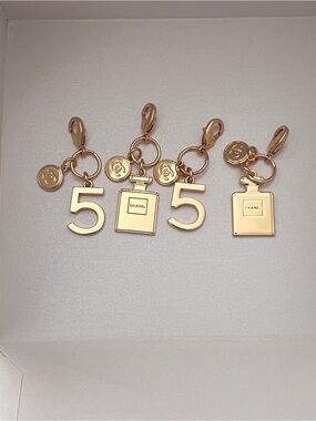 CHANEL Gold-Tone '5' and Perfume Bottle Charm Set